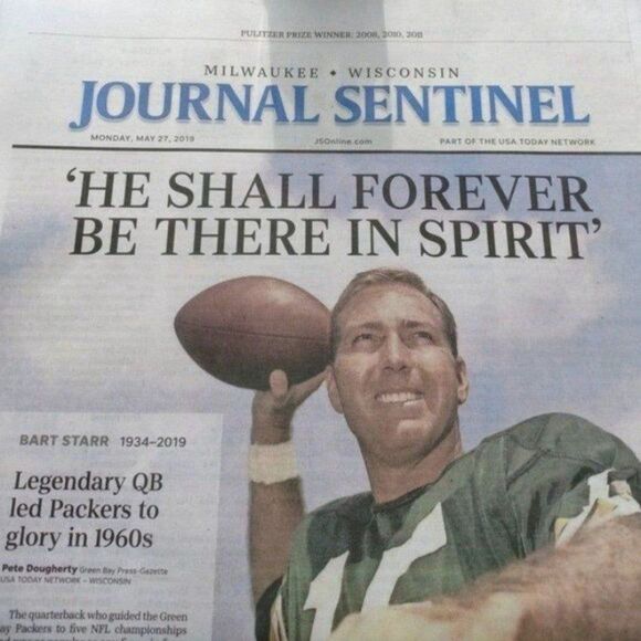 Green Bay Packers . Bart Starr Autographed NFL Football - Picture 4 of 4